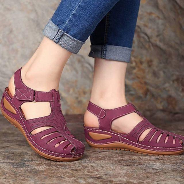Eléa | Lätta sandaler med kardborreknäppning och ventilerande paneler