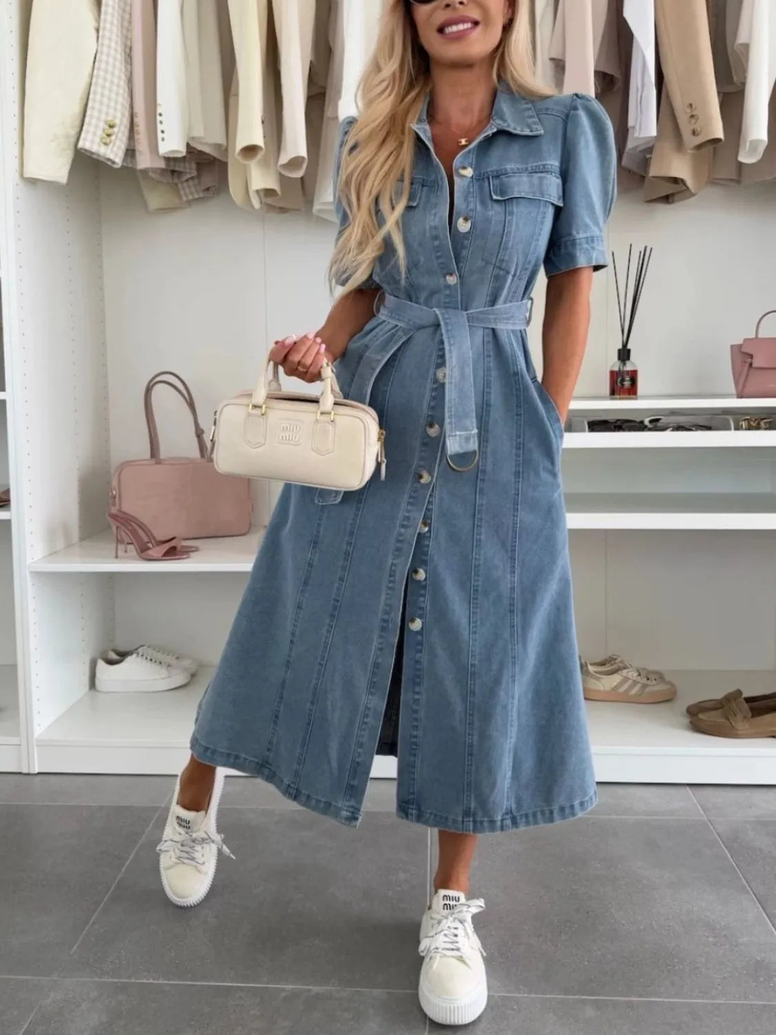 Rovina | Mångsidig denimskjortklänning med knäppning och justerbart midjeband