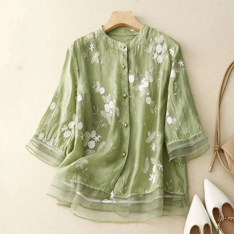 Livia | Luftig Chiffonblus med Halvlånga Ärmar
