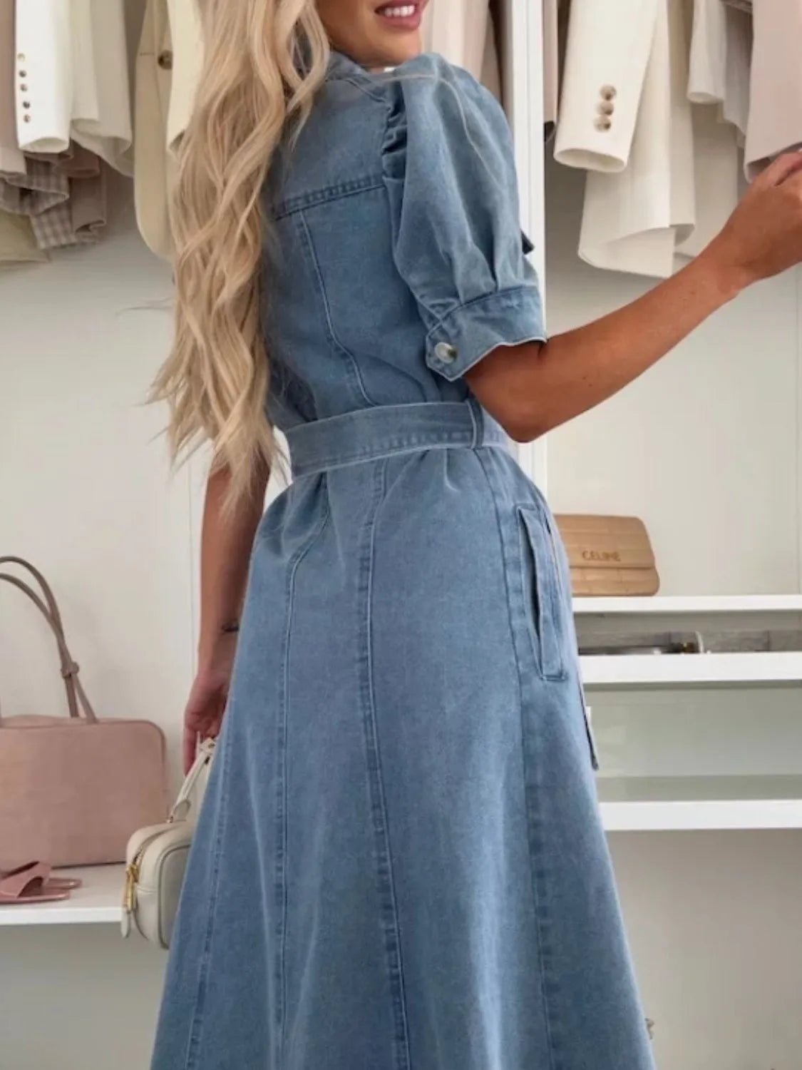 Rovina | Mångsidig denimskjortklänning med knäppning och justerbart midjeband