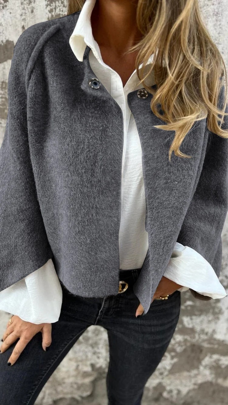 Clara | Minimalistisk Ullkappa med Tidlös Elegans