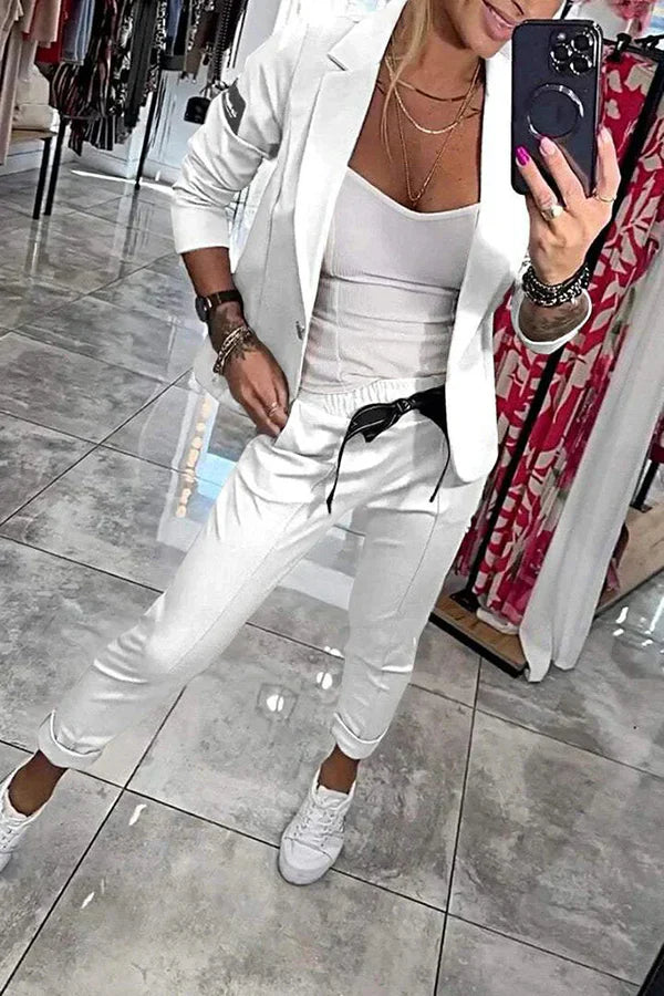 Arielle | Avslappnat set med öppen blazer och avsmalnande joggers
