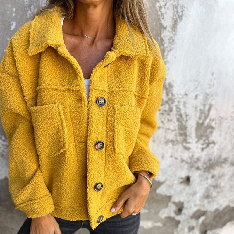 Clara | Croppad jacka med varma slag för kvinnor