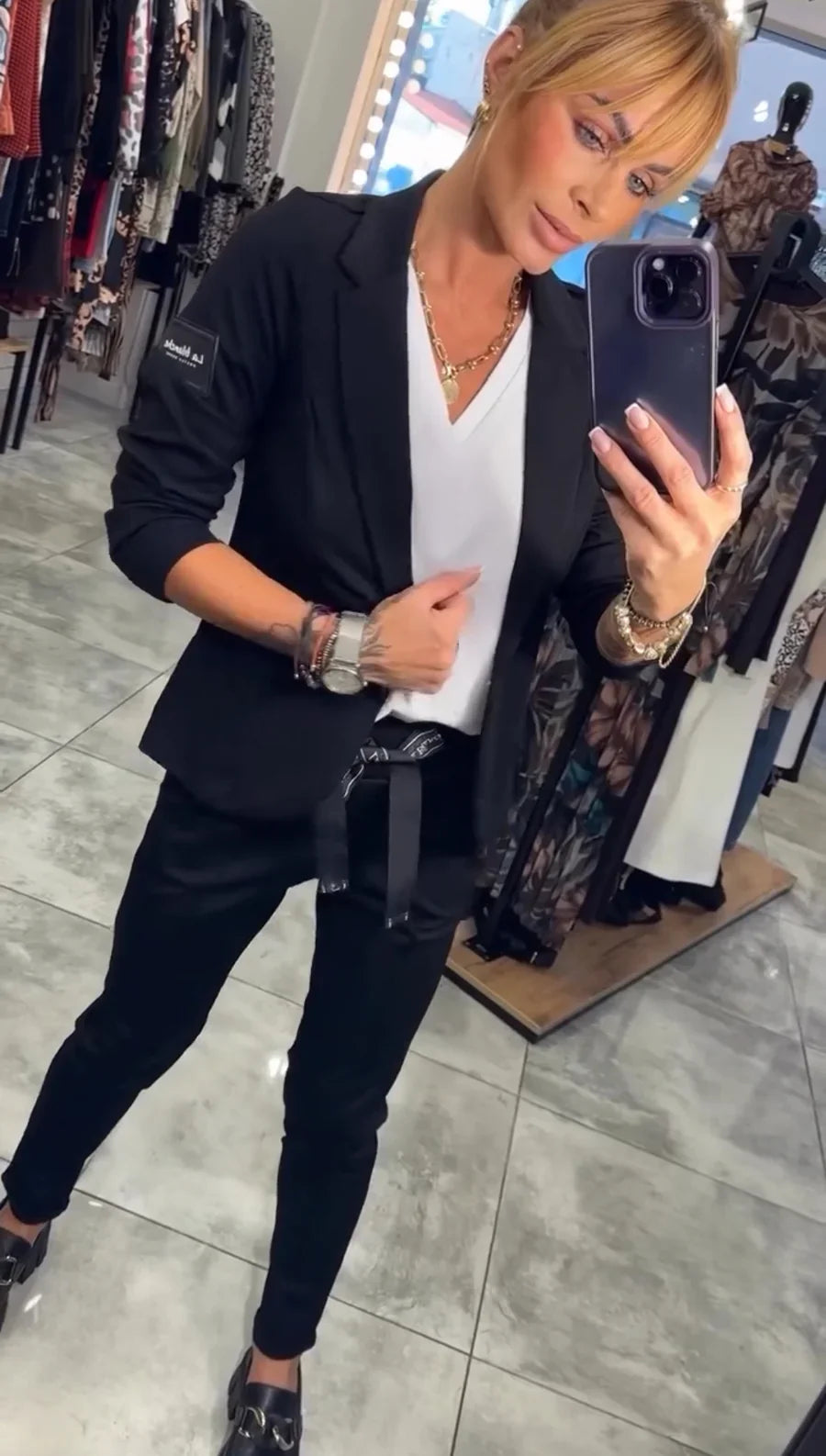 Arielle | Avslappnat set med öppen blazer och avsmalnande joggers
