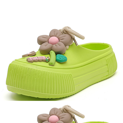 Tindra | Trendy chunky clogs med lekfulla 3D-detaljer