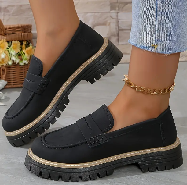 Vera | Loafer i Mocka Slip-On Skor för Damer