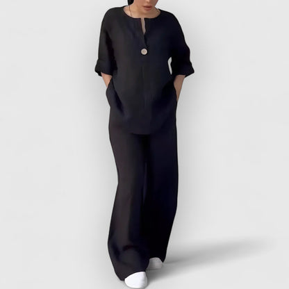 Joanna | Minimalistiskt lounge-set med vida byxor och kraglös topp