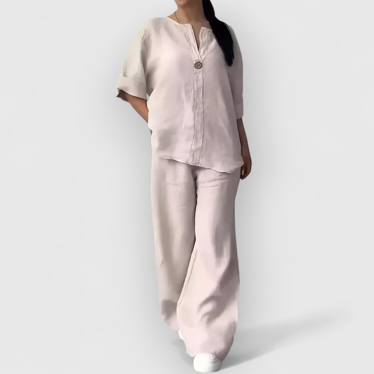 Joanna | Minimalistiskt lounge-set med vida byxor och kraglös topp