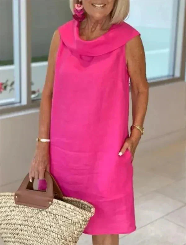 Caterina | Elegant ärmlös klänning med sjalkrage