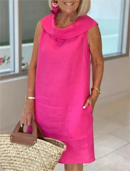 Caterina | Elegant ärmlös klänning med sjalkrage